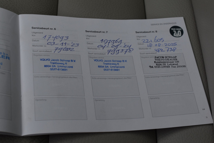 Volvo V60 T5 252PK Automaat Inscription | Trekhaak | B&W Audio | 360 camera | ACC | BLIS | Contourstoelen |