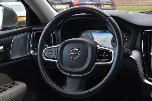 Volvo V60 T5 252PK Automaat Inscription | Trekhaak | B&W Audio | 360 camera | ACC | BLIS | Contourstoelen |