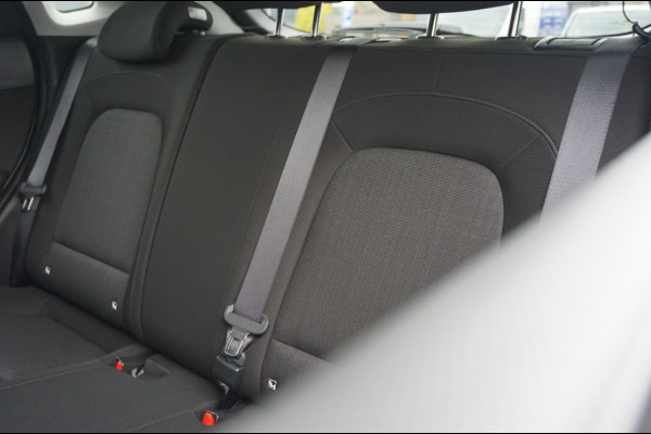 Hyundai Kona 140PK HYBR. Fashion AUTOMAAT | ADAPTIVE | AFN. HAAK | CAMERA! Hyundai Kona 140PK HYBR. Fashion AUTOMAAT | ADAPTIVE | AFN. HAAK | CAMERA!
