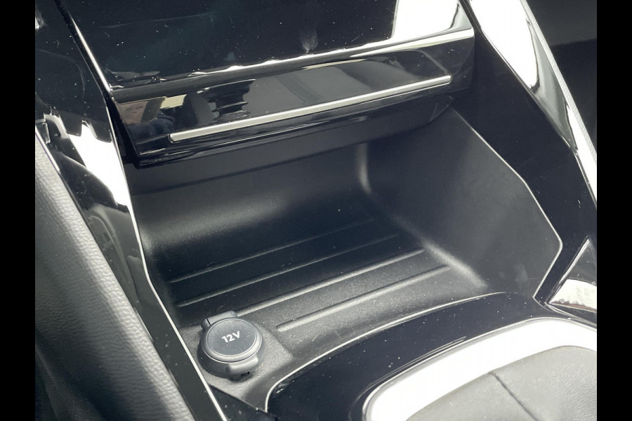 Peugeot 208 1.2 PureTech Allure Pack | Camera | Apple Carplay & Android Auto Peugeot 208 1.2 PureTech Allure Pack | Camera | Apple Carplay & Android Auto
