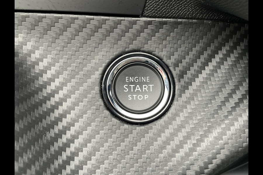 Peugeot 208 1.2 PureTech Allure Pack | Camera | Apple Carplay & Android Auto Peugeot 208 1.2 PureTech Allure Pack | Camera | Apple Carplay & Android Auto