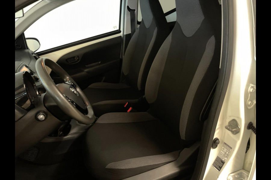 Toyota Aygo 1.0 VVT-i x-fun AIRCO ELEK RAMEN LIMITER CENT VERG SPARCO WIELDOP SET PRIVACYGLAS ZEER NETTE AUTO