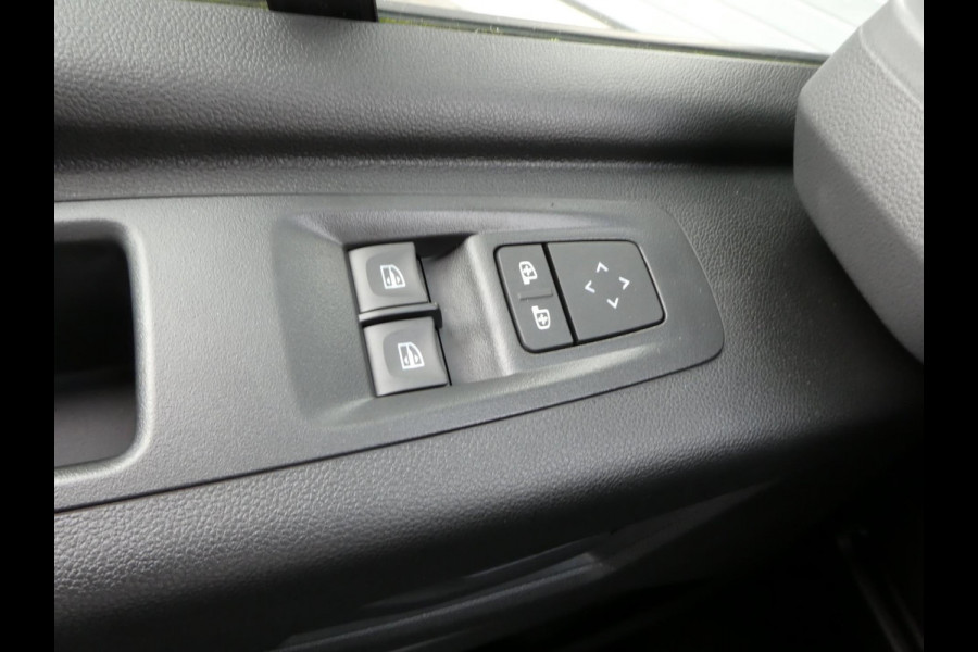 Renault Master T35 2.0 dCi 150 L2H2 Advance, Airco, Navigatie, Camera, PDC.