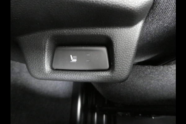 Renault Master T35 2.0 dCi 150 L2H2 Advance, Airco, Navigatie, Camera, PDC.