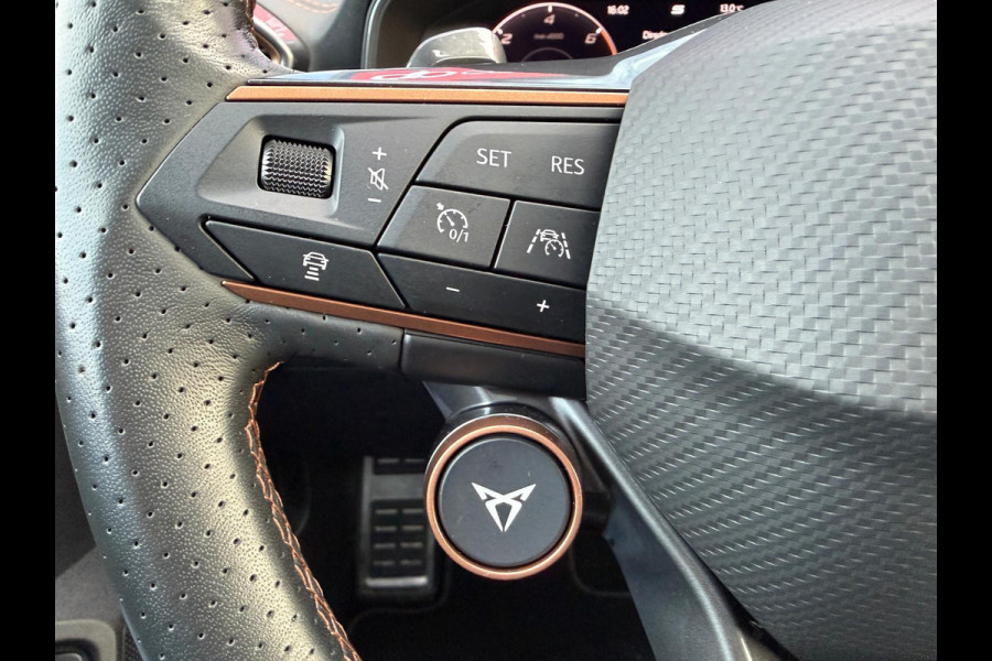CUPRA Formentor 1.4 e-Hybrid VZ Copper Edition / panoramadak / cruise control