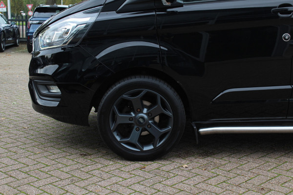 Ford Transit Custom 300 2.0 TDCI L2H1 Limited / Trekhaak / Camera / Leder / 2x Zijschuifdeur / Xenon / Dodehoek / 16'' / Navigatie / Dodehoek / Cruise Control