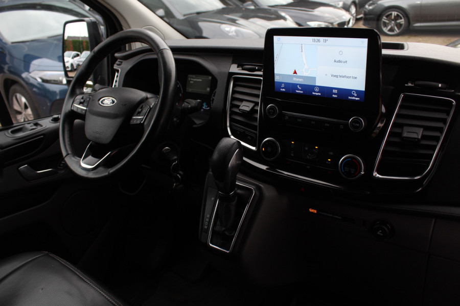 Ford Transit Custom 300 2.0 TDCI L2H1 Limited / Trekhaak / Camera / Leder / 2x Zijschuifdeur / Xenon / Dodehoek / 16'' / Navigatie / Dodehoek / Cruise Control