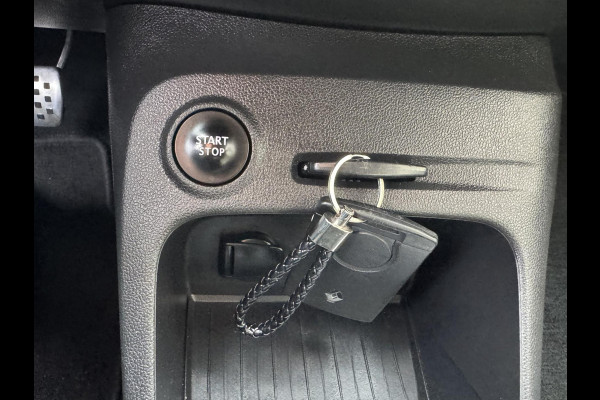 Renault Captur 0.9 TCe Intens - Navigatie I Airco I PDC I LED I Sport velgen I Dealer onderhouden