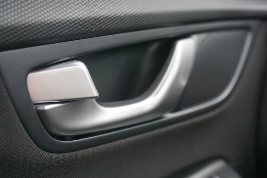 Hyundai Kona 140PK HYBR. Fashion AUTOMAAT | ADAPTIVE | AFN. HAAK | CAMERA! Hyundai Kona 140PK HYBR. Fashion AUTOMAAT | ADAPTIVE | AFN. HAAK | CAMERA!