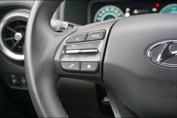 Hyundai Kona 140PK HYBR. Fashion AUTOMAAT | ADAPTIVE | AFN. HAAK | CAMERA! Hyundai Kona 140PK HYBR. Fashion AUTOMAAT | ADAPTIVE | AFN. HAAK | CAMERA!