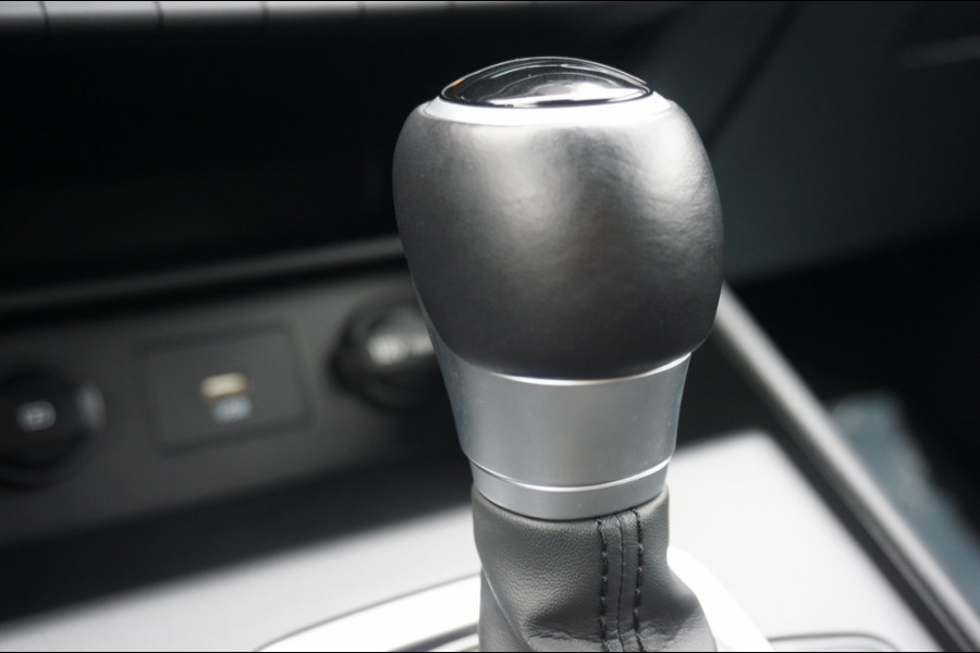 Hyundai Kona 140PK HYBR. Fashion AUTOMAAT | ADAPTIVE | AFN. HAAK | CAMERA! Hyundai Kona 140PK HYBR. Fashion AUTOMAAT | ADAPTIVE | AFN. HAAK | CAMERA!