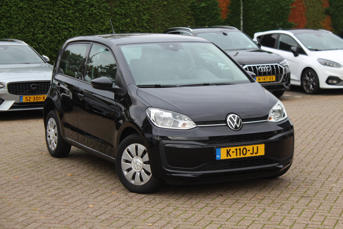Volkswagen up! 1.0 BMT move up! / NL Auto! / BTW / Airco / DAB / Radio / Bluetooth / 5drs Volkswagen up! 1.0 BMT move up! / NL Auto! / BTW / Airco / DAB / Radio / Bluetooth / 5drs
