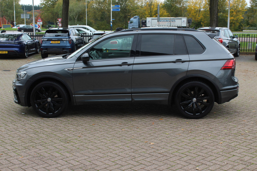 Volkswagen Tiguan 1.5 TSI ACT Highline Business 3x R-Line / Panoramadak / Camera / Leder / 20'' / Blackpack / CarPlay / DAB / Stoelverwarming / Virtual Cockpit / ACC Volkswagen Tiguan 1.5 TSI ACT Highline Business 3x R-Line / Panoramadak / Camera / Leder / 20'' / Blackpack / CarPlay / DAB / Stoelverwarming / Virtual Cockpit / ACC