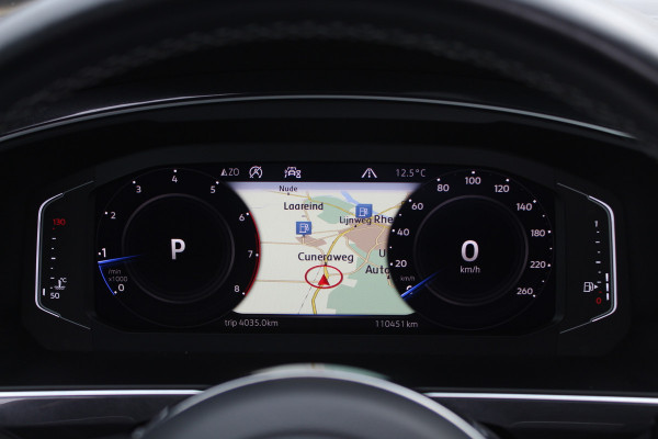 Volkswagen Tiguan 1.5 TSI ACT Highline Business 3x R-Line / Panoramadak / Camera / Leder / 20'' / Blackpack / CarPlay / DAB / Stoelverwarming / Virtual Cockpit / ACC Volkswagen Tiguan 1.5 TSI ACT Highline Business 3x R-Line / Panoramadak / Camera / Leder / 20'' / Blackpack / CarPlay / DAB / Stoelverwarming / Virtual Cockpit / ACC