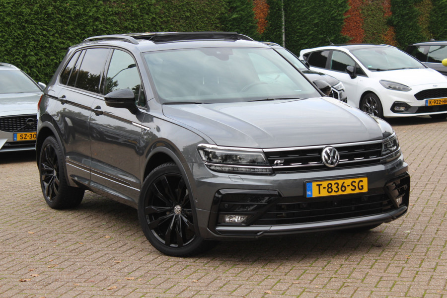 Volkswagen Tiguan 1.5 TSI ACT Highline Business 3x R-Line / Panoramadak / Camera / Leder / 20'' / Blackpack / CarPlay / DAB / Stoelverwarming / Virtual Cockpit / ACC Volkswagen Tiguan 1.5 TSI ACT Highline Business 3x R-Line / Panoramadak / Camera / Leder / 20'' / Blackpack / CarPlay / DAB / Stoelverwarming / Virtual Cockpit / ACC