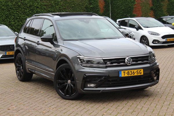 Volkswagen Tiguan 1.5 TSI ACT Highline Business 3x R-Line / Panoramadak / Camera / Leder / 20'' / Blackpack / CarPlay / DAB / Stoelverwarming / Virtual Cockpit / ACC Volkswagen Tiguan 1.5 TSI ACT Highline Business 3x R-Line / Panoramadak / Camera / Leder / 20'' / Blackpack / CarPlay / DAB / Stoelverwarming / Virtual Cockpit / ACC