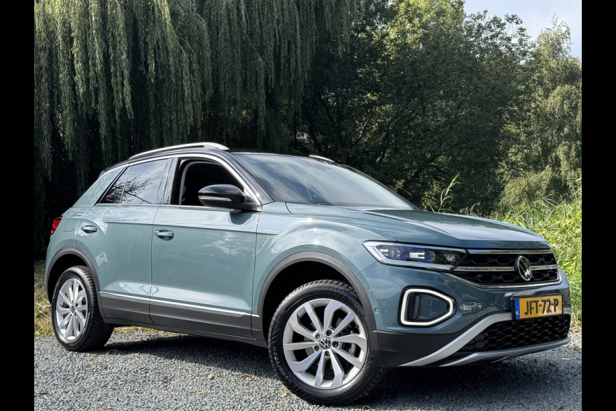 Volkswagen T-Roc 1.5 TSI 150PK DSG STYLE SPORT LED/NAVI/CARPLAY Volkswagen T-Roc 1.5 TSI 150PK DSG STYLE SPORT LED/NAVI/CARPLAY