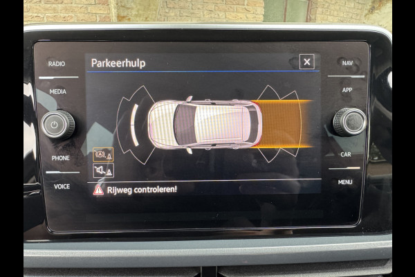 Volkswagen T-Roc 1.5 TSI 150PK DSG STYLE SPORT LED/NAVI/CARPLAY Volkswagen T-Roc 1.5 TSI 150PK DSG STYLE SPORT LED/NAVI/CARPLAY