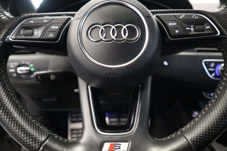 Audi A5 Cabriolet 2.0 TFSI Launch Edition Cruise/Climate PDC Audi A5 Cabriolet 2.0 TFSI Launch Edition Cruise/Climate PDC