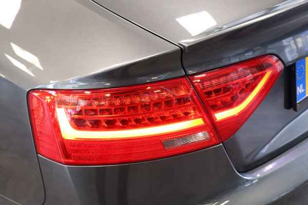 Audi A5 Sportback 1.8 TFSI Adrenalin Sport Parkeersensoren Navi Climate Control Audi A5 Sportback 1.8 TFSI Adrenalin Sport Parkeersensoren Navi Climate Control