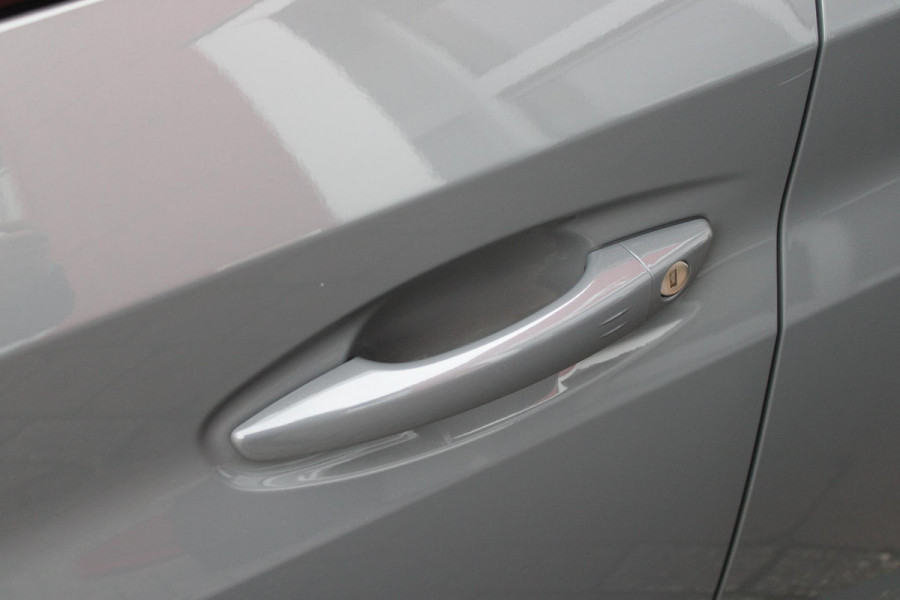Peugeot 208 1.2 Hybrid 145PK e-DCS6 GT | NAVIGATIE | DRAADLOZE APPLE CARPLAY/ANDROID AUTO | CAMERA VOOR + ACHTER | FULL LED KOPLAMPEN | LICHTMETALEN VELGEN 17" | DODEHOEK DETECTIE | DRAADLOZE TELEFOONLADER | KEYLESS ENTRY/START | DAB+ RADIO | ADAPTIVE CRUISE CONTROL | Peugeot 208 1.2 Hybrid 145PK e-DCS6 GT | NAVIGATIE | DRAADLOZE APPLE CARPLAY/ANDROID AUTO | CAMERA VOOR + ACHTER | FULL LED KOPLAMPEN | LICHTMETALEN VELGEN 17" | DODEHOEK DETECTIE | DRAADLOZE TELEFOONLADER | KEYLESS ENTRY/START | DAB+ RADIO | ADAPTIVE CRUISE CONTROL |