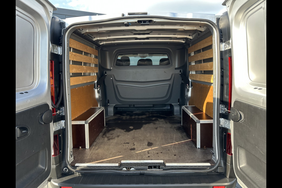 Renault Trafic 2.0 dCi 120 PK / L2H1 / DUBBEL CABINE / 1e EIG. / ZEER NETTE STAAT / AIRCO / CRUISE / NAVI / 6 PERSOONS DUBBELE CABINE