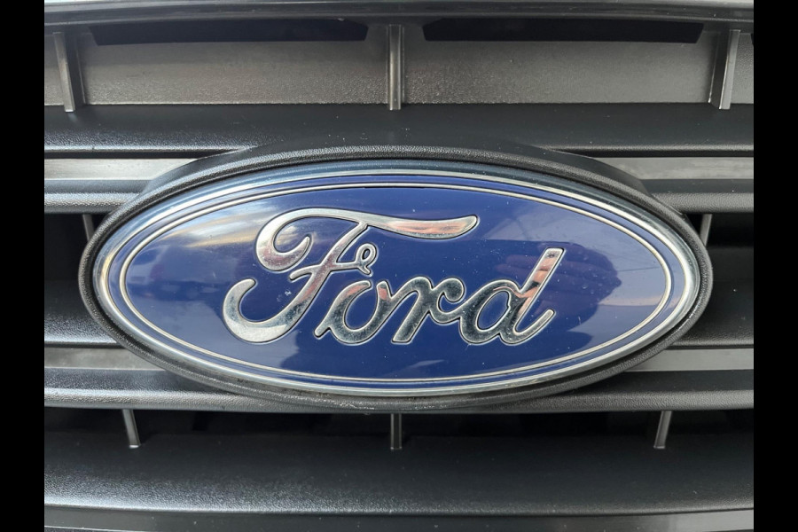 Ford Transit Connect L2H1 1.5 EcoBlue 100pk euro6 Trend, Airco, CruiseControl, Trekhaak, Zilvergrijs metallic, RIJKLAARPRIJS! Ford Transit Connect L2H1 1.5 EcoBlue 100pk euro6 Trend, Airco, CruiseControl, Trekhaak, Zilvergrijs metallic, RIJKLAARPRIJS!