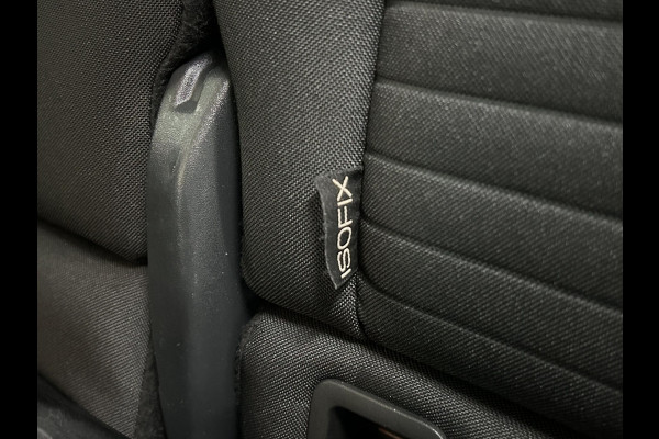 Renault Clio Estate Occasion 0.9 TCe Limited | Zwart | Airco | Tweedehands Renault Clio | Cruisecontrol | Bluetooth Renault Clio Estate Occasion 0.9 TCe Limited | Zwart | Airco | Tweedehands Renault Clio | Cruisecontrol | Bluetooth