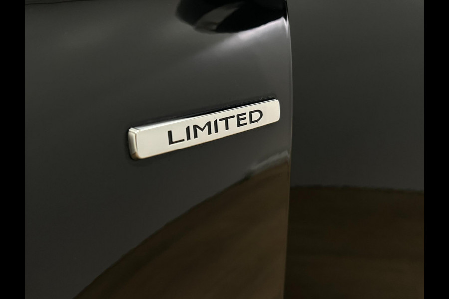 Renault Clio Estate Occasion 0.9 TCe Limited | Zwart | Airco | Tweedehands Renault Clio | Cruisecontrol | Bluetooth Renault Clio Estate Occasion 0.9 TCe Limited | Zwart | Airco | Tweedehands Renault Clio | Cruisecontrol | Bluetooth