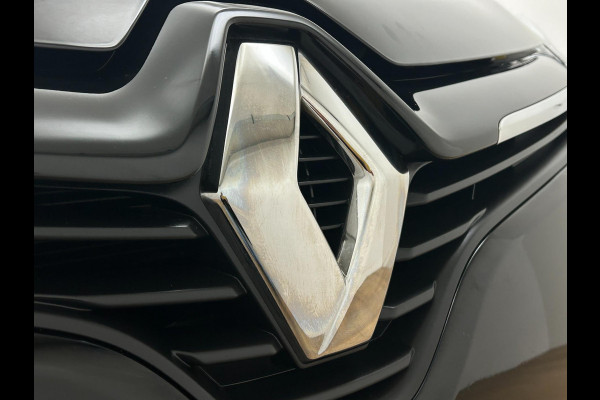 Renault Clio Estate Occasion 0.9 TCe Limited | Zwart | Airco | Tweedehands Renault Clio | Cruisecontrol | Bluetooth Renault Clio Estate Occasion 0.9 TCe Limited | Zwart | Airco | Tweedehands Renault Clio | Cruisecontrol | Bluetooth
