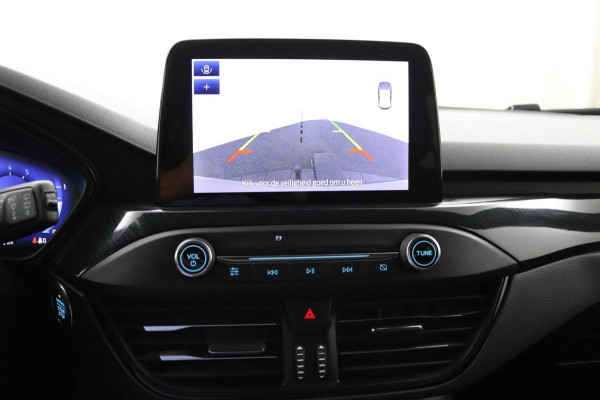 Ford FOCUS Wagon 1.0 EcoBoost Hybrid ST*ECC*NAVI*ACC*CAM*HAAK*TEL* Ford FOCUS Wagon 1.0 EcoBoost Hybrid ST*ECC*NAVI*ACC*CAM*HAAK*TEL*