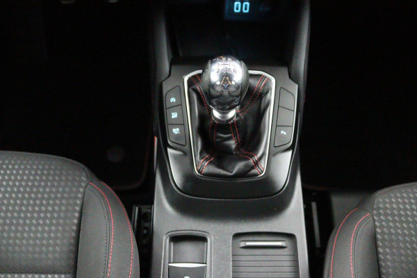 Ford FOCUS Wagon 1.0 EcoBoost Hybrid ST*ECC*NAVI*ACC*CAM*HAAK*TEL* Ford FOCUS Wagon 1.0 EcoBoost Hybrid ST*ECC*NAVI*ACC*CAM*HAAK*TEL*