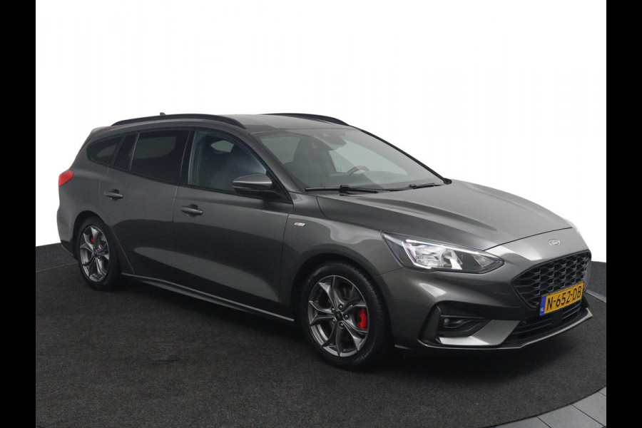 Ford FOCUS Wagon 1.0 EcoBoost Hybrid ST*ECC*NAVI*ACC*CAM*HAAK*TEL* Ford FOCUS Wagon 1.0 EcoBoost Hybrid ST*ECC*NAVI*ACC*CAM*HAAK*TEL*
