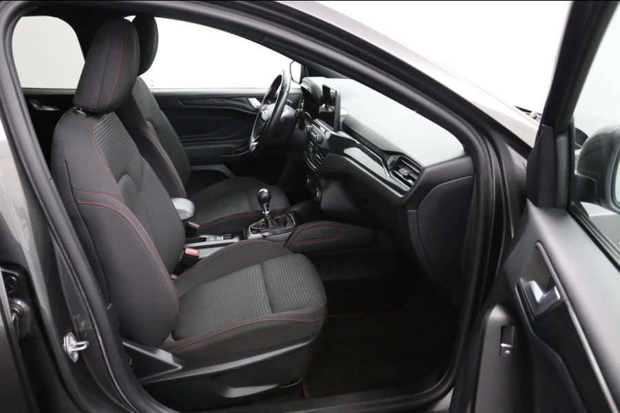 Ford FOCUS Wagon 1.0 EcoBoost Hybrid ST*ECC*NAVI*ACC*CAM*HAAK*TEL* Ford FOCUS Wagon 1.0 EcoBoost Hybrid ST*ECC*NAVI*ACC*CAM*HAAK*TEL*