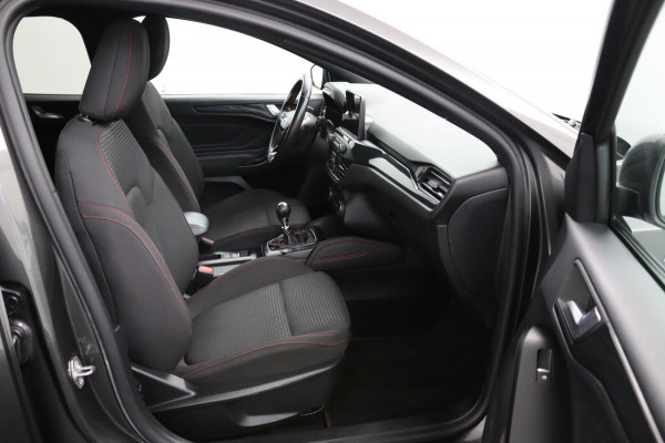 Ford FOCUS Wagon 1.0 EcoBoost Hybrid ST*ECC*NAVI*ACC*CAM*HAAK*TEL* Ford FOCUS Wagon 1.0 EcoBoost Hybrid ST*ECC*NAVI*ACC*CAM*HAAK*TEL*