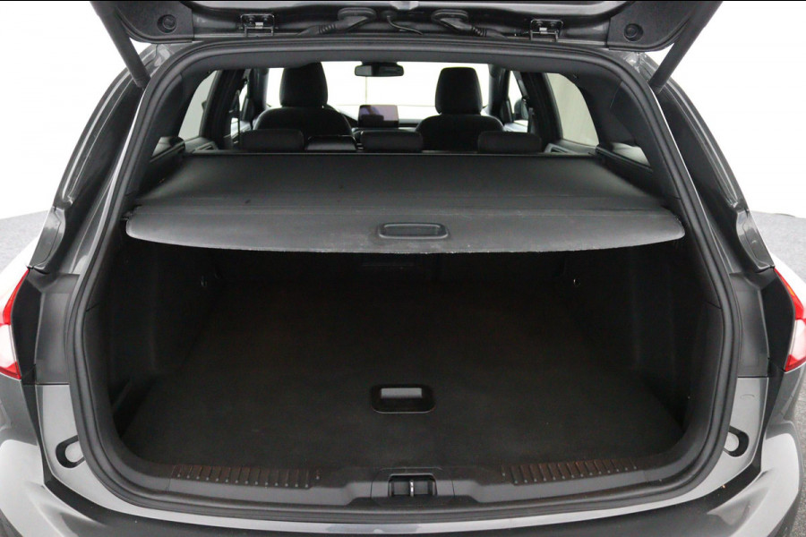 Ford FOCUS Wagon 1.0 EcoBoost Hybrid ST*ECC*NAVI*ACC*CAM*HAAK*TEL* Ford FOCUS Wagon 1.0 EcoBoost Hybrid ST*ECC*NAVI*ACC*CAM*HAAK*TEL*