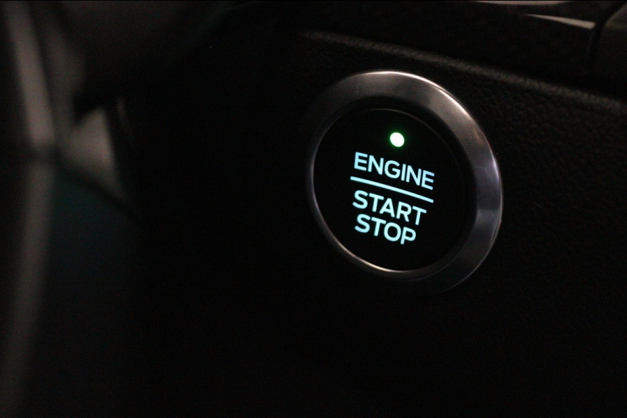 Ford FOCUS Wagon 1.0 EcoBoost Hybrid ST*ECC*NAVI*ACC*CAM*HAAK*TEL* Ford FOCUS Wagon 1.0 EcoBoost Hybrid ST*ECC*NAVI*ACC*CAM*HAAK*TEL*