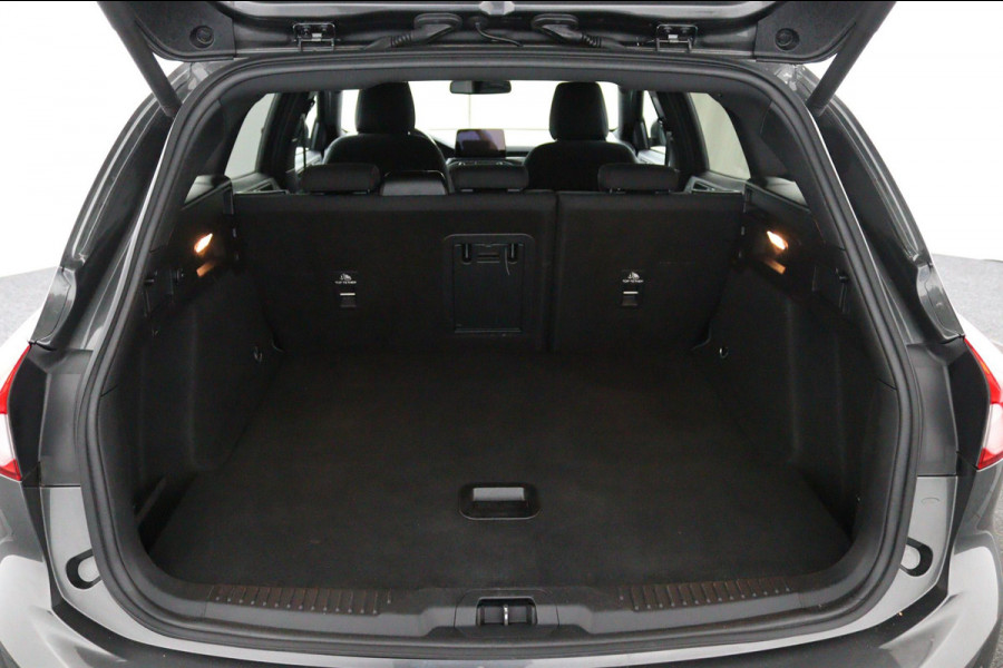 Ford FOCUS Wagon 1.0 EcoBoost Hybrid ST*ECC*NAVI*ACC*CAM*HAAK*TEL* Ford FOCUS Wagon 1.0 EcoBoost Hybrid ST*ECC*NAVI*ACC*CAM*HAAK*TEL*