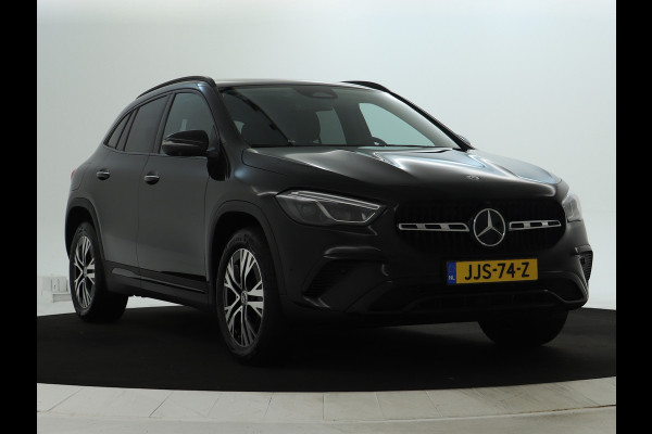 Mercedes-Benz GLA 250 e Plug-In Hybride Edition Progressive Line | Night Pakket | Multibeam Koplampen | Distronic | 11 kW Laden | Stuur en Stoelverwarming. Inclusief 24 maanden MB Certified garantie voor Europa.