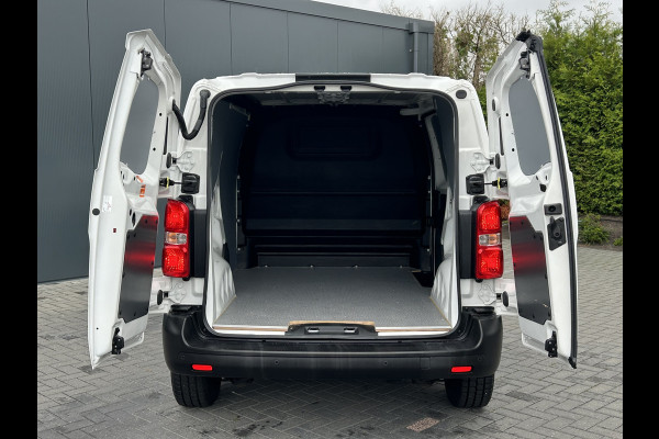 Toyota ProAce Worker 2.0 D-4D 145 PK / L2H1 / 1e EIGENAAR / 43.241 KM !! / AIRCO / CRUISE / 3-ZITS / BLUETOOTH