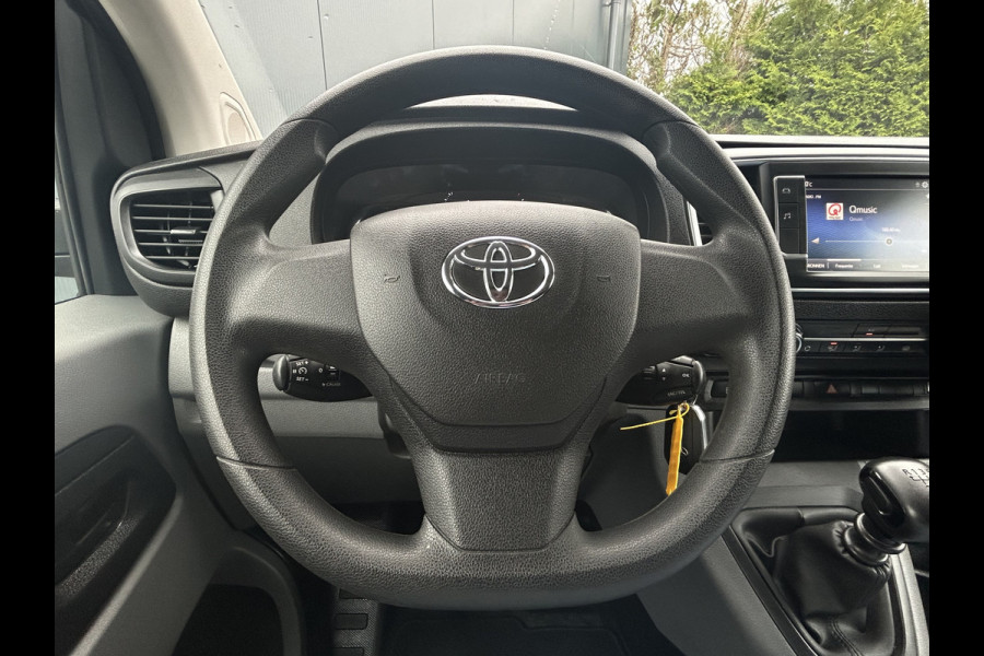 Toyota ProAce Worker 2.0 D-4D 145 PK / L2H1 / 1e EIGENAAR / 43.241 KM !! / AIRCO / CRUISE / 3-ZITS / BLUETOOTH