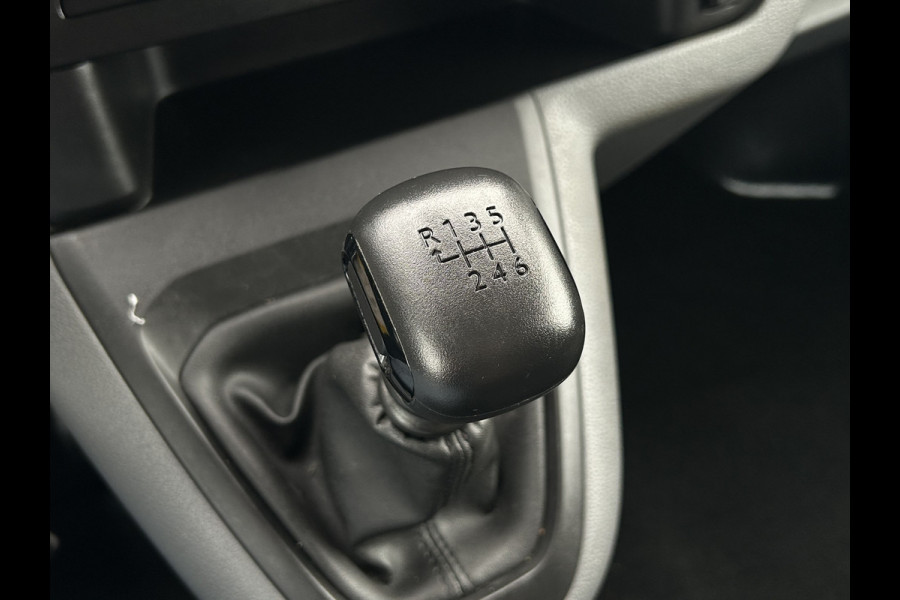 Toyota ProAce Worker 2.0 D-4D 145 PK / L2H1 / 1e EIGENAAR / 43.241 KM !! / AIRCO / CRUISE / 3-ZITS / BLUETOOTH