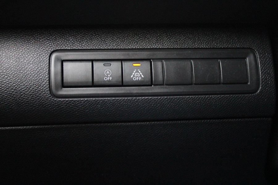 Peugeot 308 1.2 130PK GT-LINE | MASSAGE STOELEN | NAVIGATIE | APPLE CARPLAY/ANDROID AUTO | 17" LICHTMETALEN VELGEN | ALL SEASON BANDEN | FULL LED KOPLAMPEN | DAB+ RADIO | CLIMATE CONTROL | STOEL VERWARMING | CRUISE CONTROL | KEYLESS ENTRY/START | DODEHOEK BEWAKING | ACHTERUITRIJ CAMERA | PARKEERSENSOREN VOOR EN ACHTER |