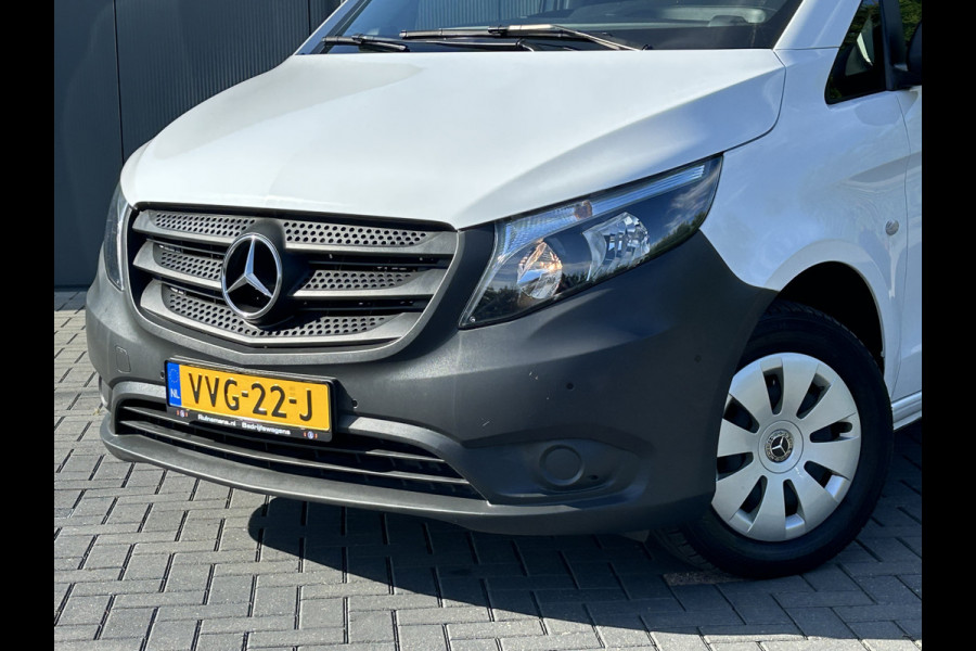 Mercedes-Benz Vito 110 CDI 102 PK RWD / L2H1 / 1e EIGENAAR / TREKHAAK / 50.667 KM !! / AIRCO / CRUISE / BLUETOOTH
