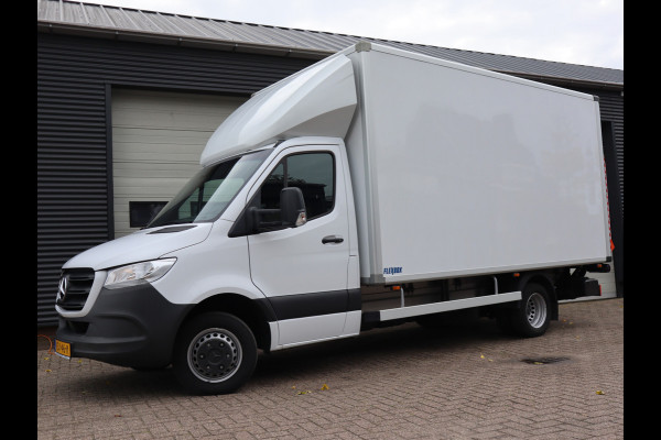 Mercedes-Benz Sprinter 515 CDI Euro 6 Automaat Bakwagen - Laadklep - Trekhaak Mercedes-Benz Sprinter 515 CDI Euro 6 Automaat Bakwagen - Laadklep - Trekhaak