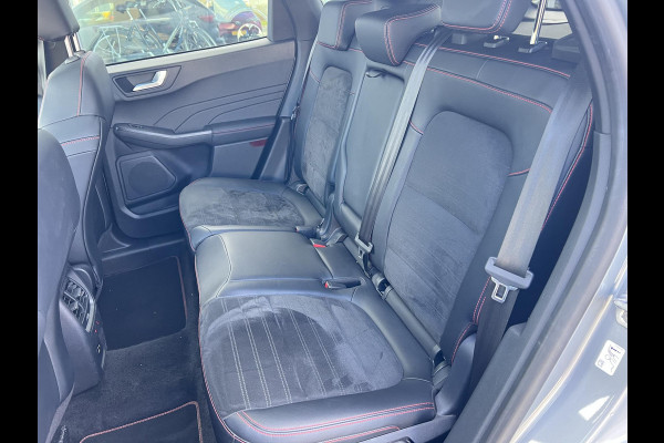 Ford Kuga 2.5 PHEV ST-Line X 225pk | Driver Assistance Pack | Winterpack | Panoramadak | Trekhaak afneembaar | 19 inch velgen | Design pack