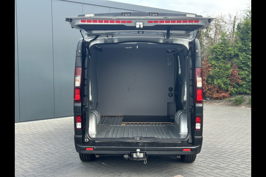 Opel Vivaro 1.6 CDTI 126 PK / L1H1 / 1e EIG. / AIRCO / CRUISE / CAMERA / TREKHAAK / BLUETOOTH