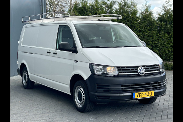 Volkswagen Transporter 2.0 TDI 102 PK / L2H1 / 1e EIG. / ALUCA INRICHTING / IMPERIAAL / TREKHAAK / AIRCO / CRUISE / BLUETOOTH / 3-ZITS Volkswagen Transporter 2.0 TDI 102 PK / L2H1 / 1e EIG. / ALUCA INRICHTING / IMPERIAAL / TREKHAAK / AIRCO / CRUISE / BLUETOOTH / 3-ZITS