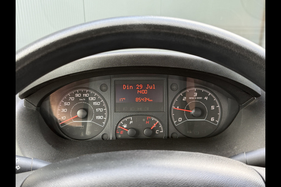 Citroën Jumper 2.2 BlueHDi 140 PK EURO 6 / L4 MAXI PICK UP / 4.20 LAADBAK / 1e EIG. / 2.5 TONS TREKHAAK / 3-ZITS