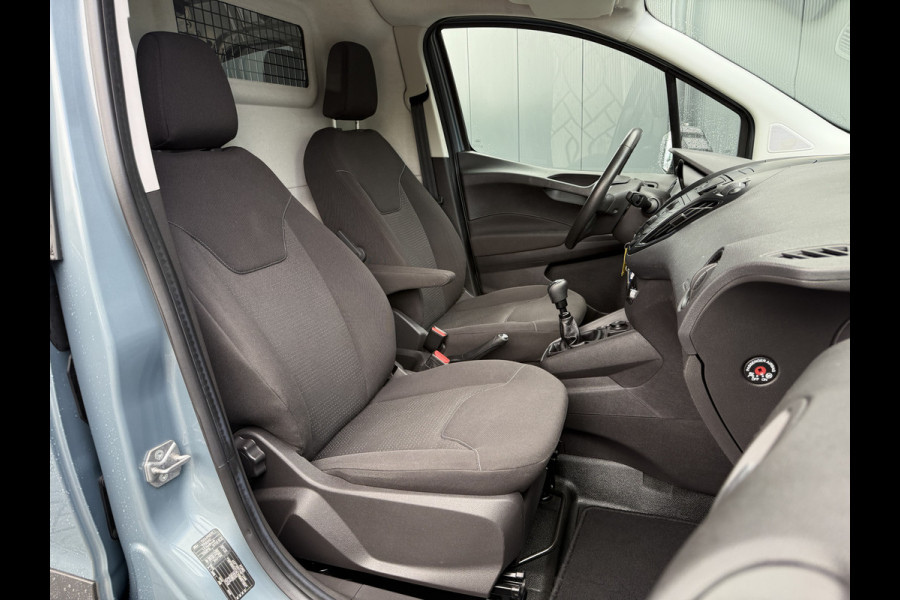 Ford Transit Courier 1.0 ECOBOOST TREND 100 PK / BENZINE! / 1e EIG. / BPM VRIJ !! / AIRCO / PDC / ZEER NETJES!